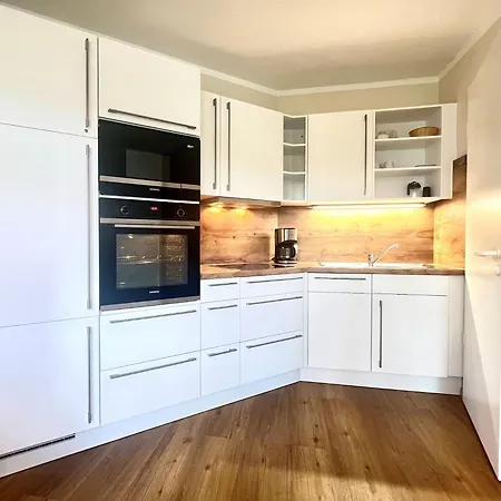 401, Seepark Apartment *